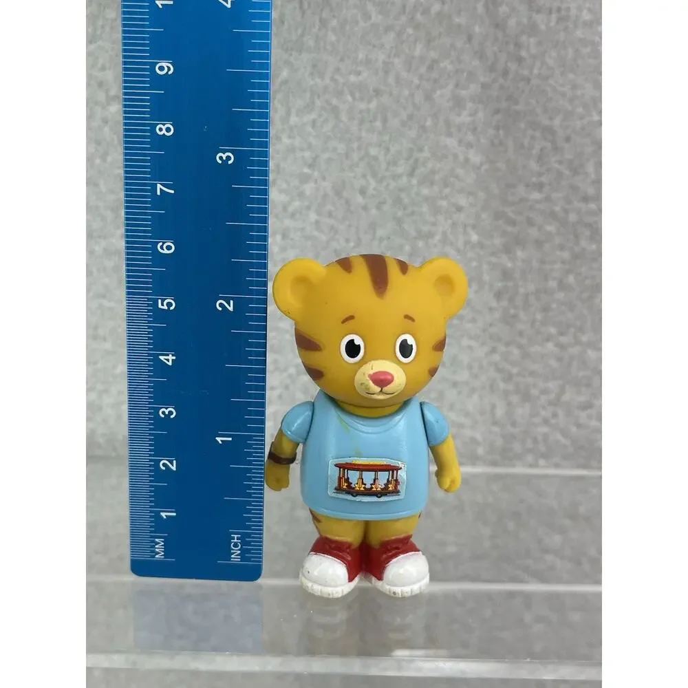 Daniel Tigers Neighborhood Mini Figures Toy Lot PBS Cake Toppers